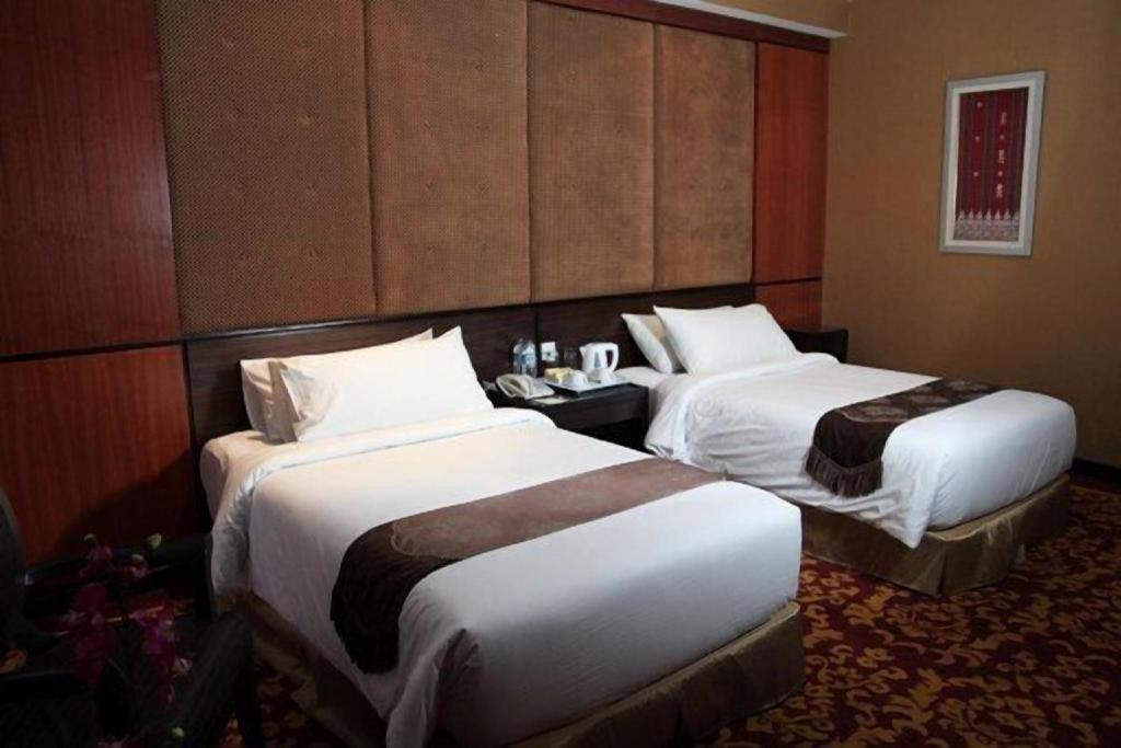 Grand Basko Hotel Padang  Exterior foto